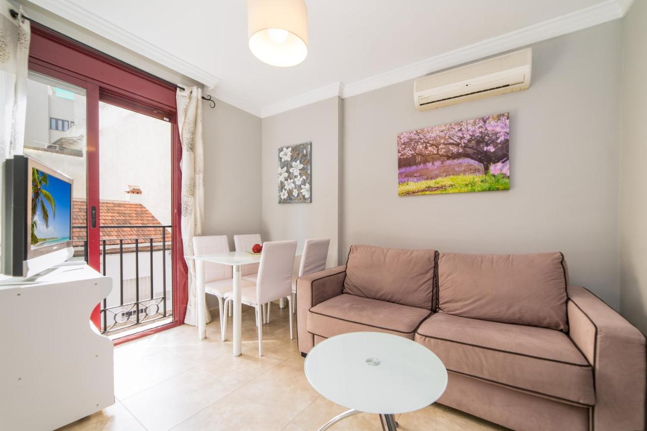 Apartamento Centrico Малага Екстер'єр фото